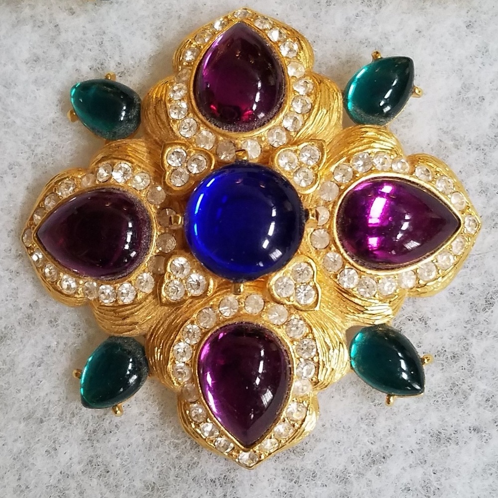 Joan Rivers Collection Brooch